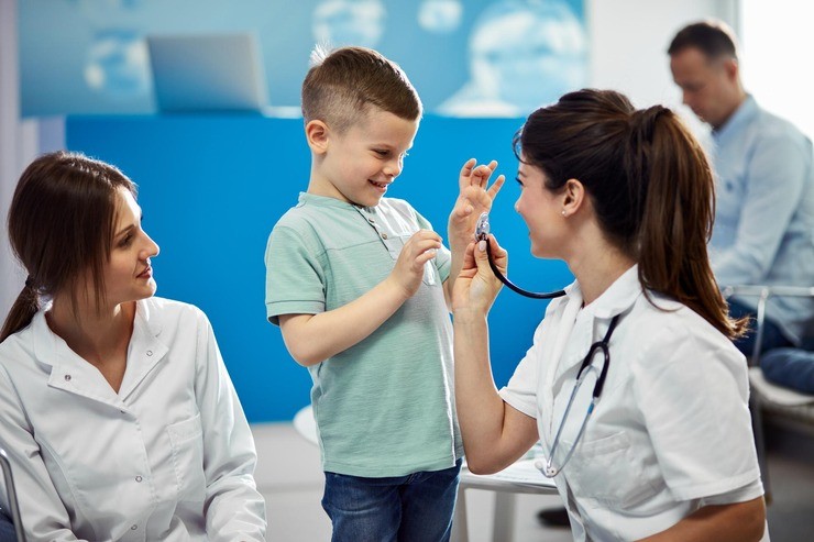 Friendly checkup with a young patient